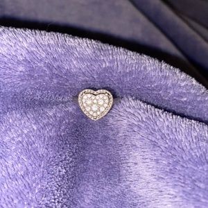 Cluster diamond heart ring